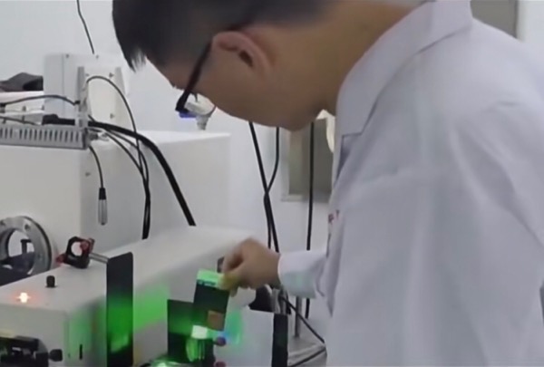 中国科学院创造奇迹 填补半导体芯片短板！